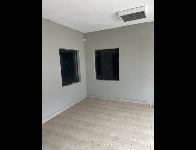 INDUSTRIAL PROPERTY TO RENT IN BALLITO